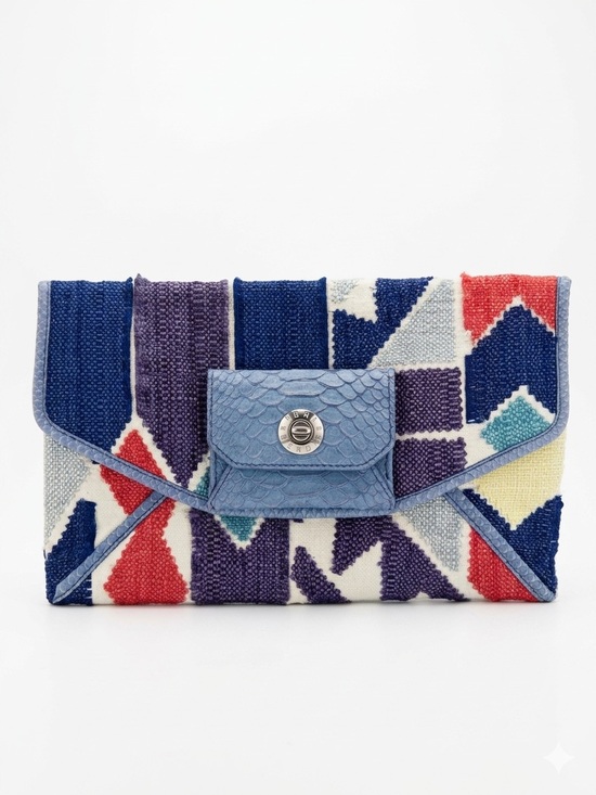 henri bendel Handbags - Henri Bendel Geometric Print Clutch RARE